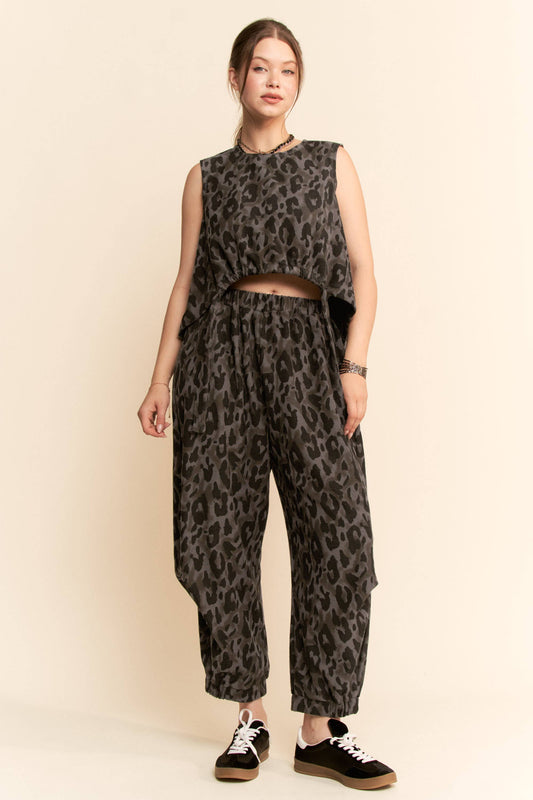 TATUM LEOPARD PRINTED SOFT KNIT CINCH TIE TOP PANTS SET