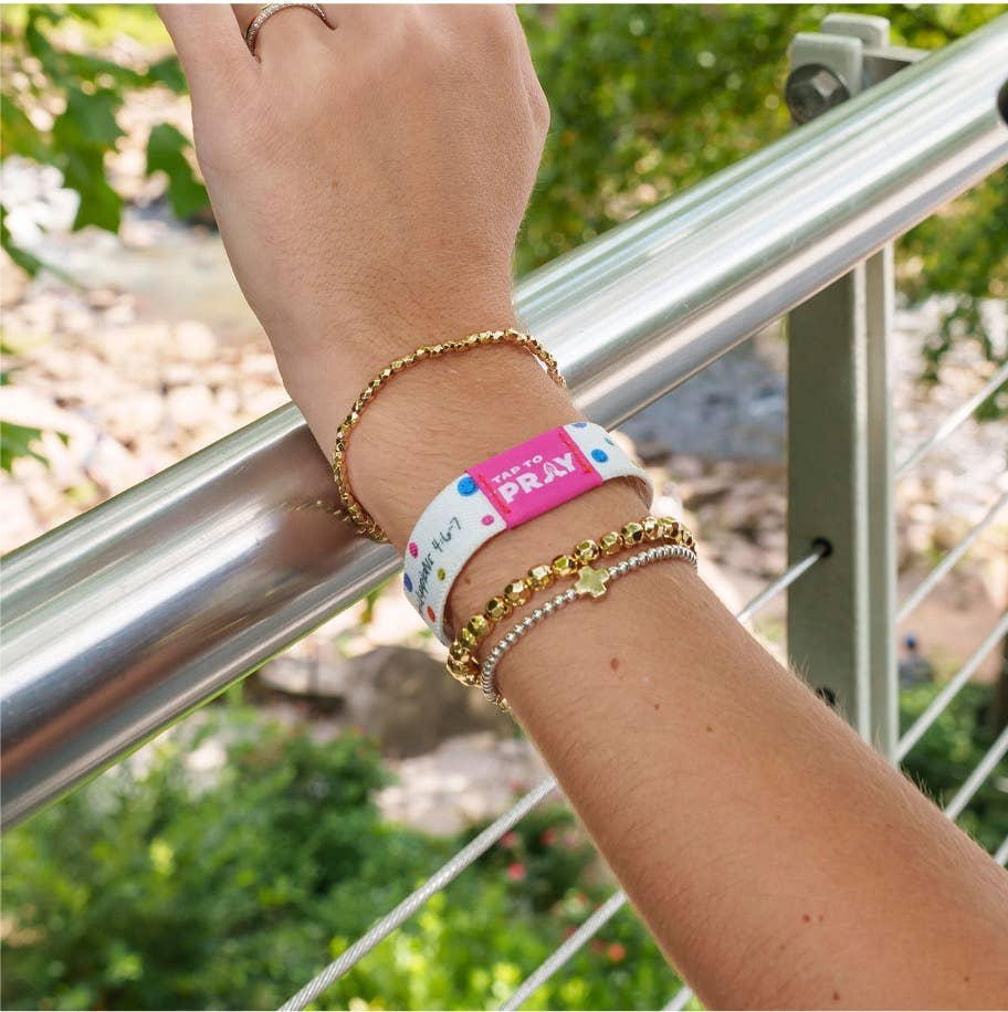 Tap To Pray™ - Kingfolk Series Wristband - Anxious for Nothing