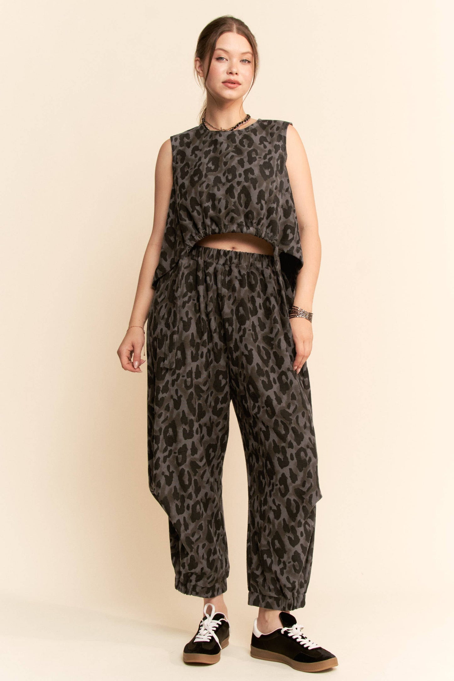 TATUM LEOPARD PRINTED SOFT KNIT CINCH TIE TOP PANTS SET