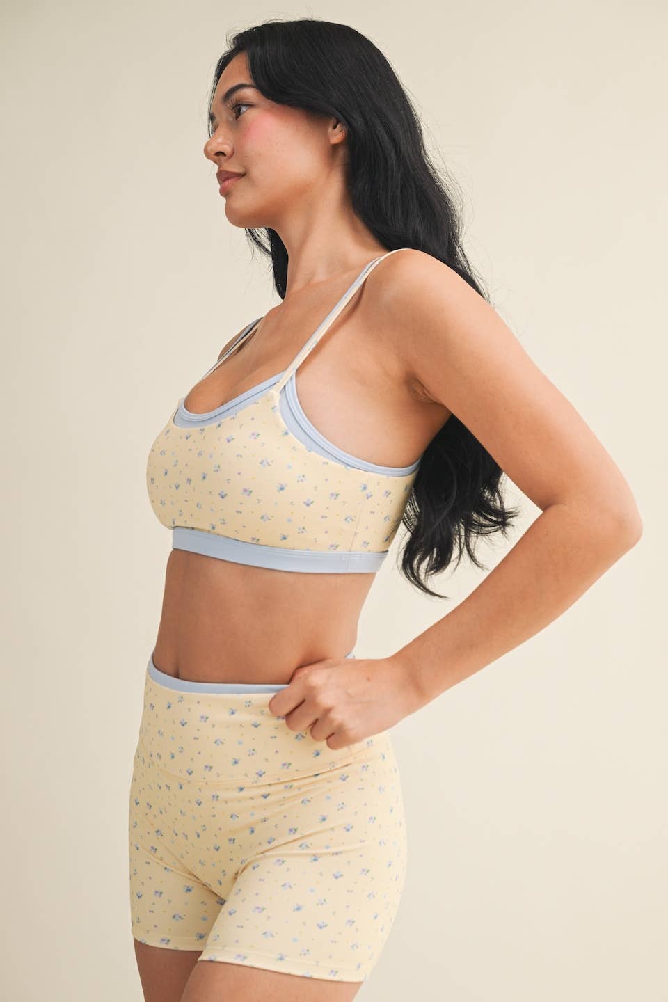 Ditsy Print Double Layered Sports Bra