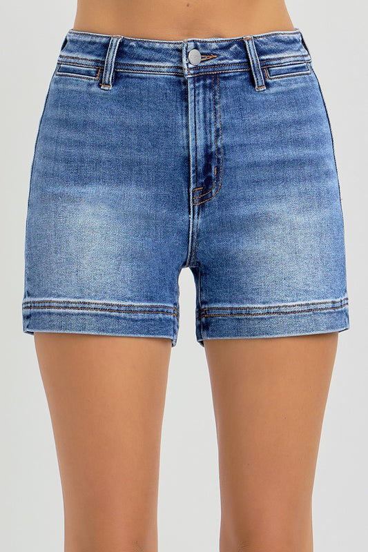 Liv Welt Pocket Shorts