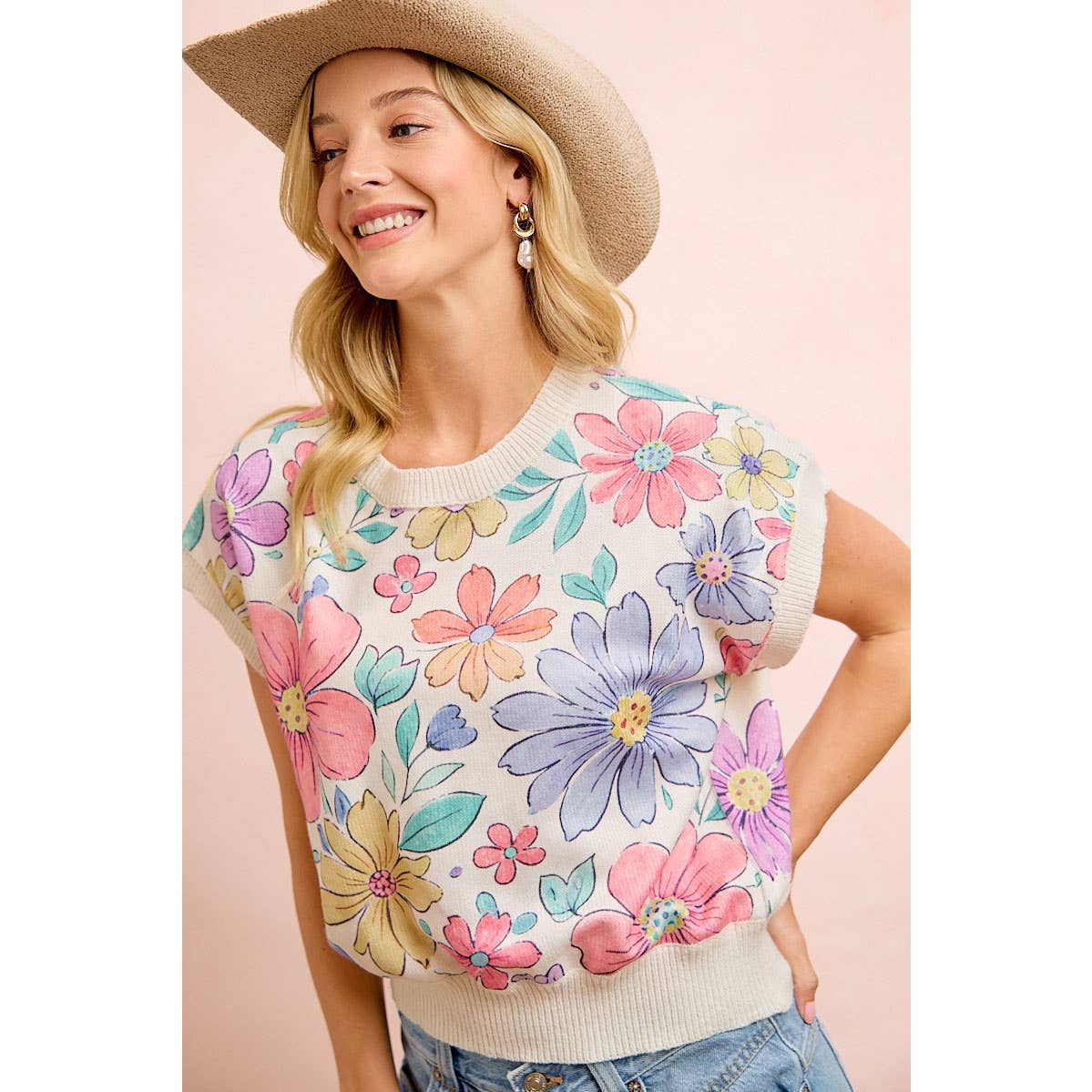 FLOWER ARTWORK PRINTED COZY KNIT TOP