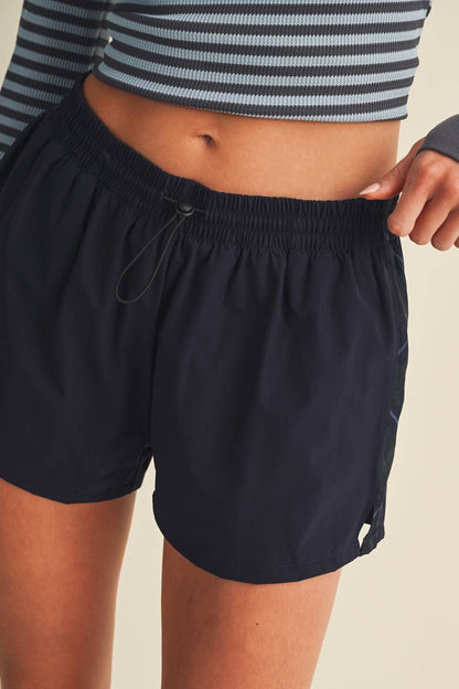Plaid Side Contrast Block Nylon Shorts