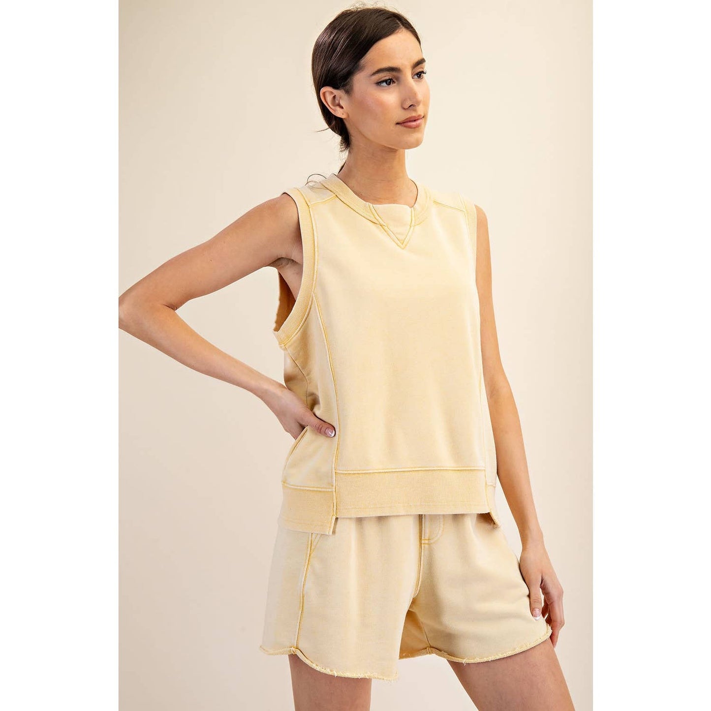MINERAL WASHED SLEEVELESS PULLOVER