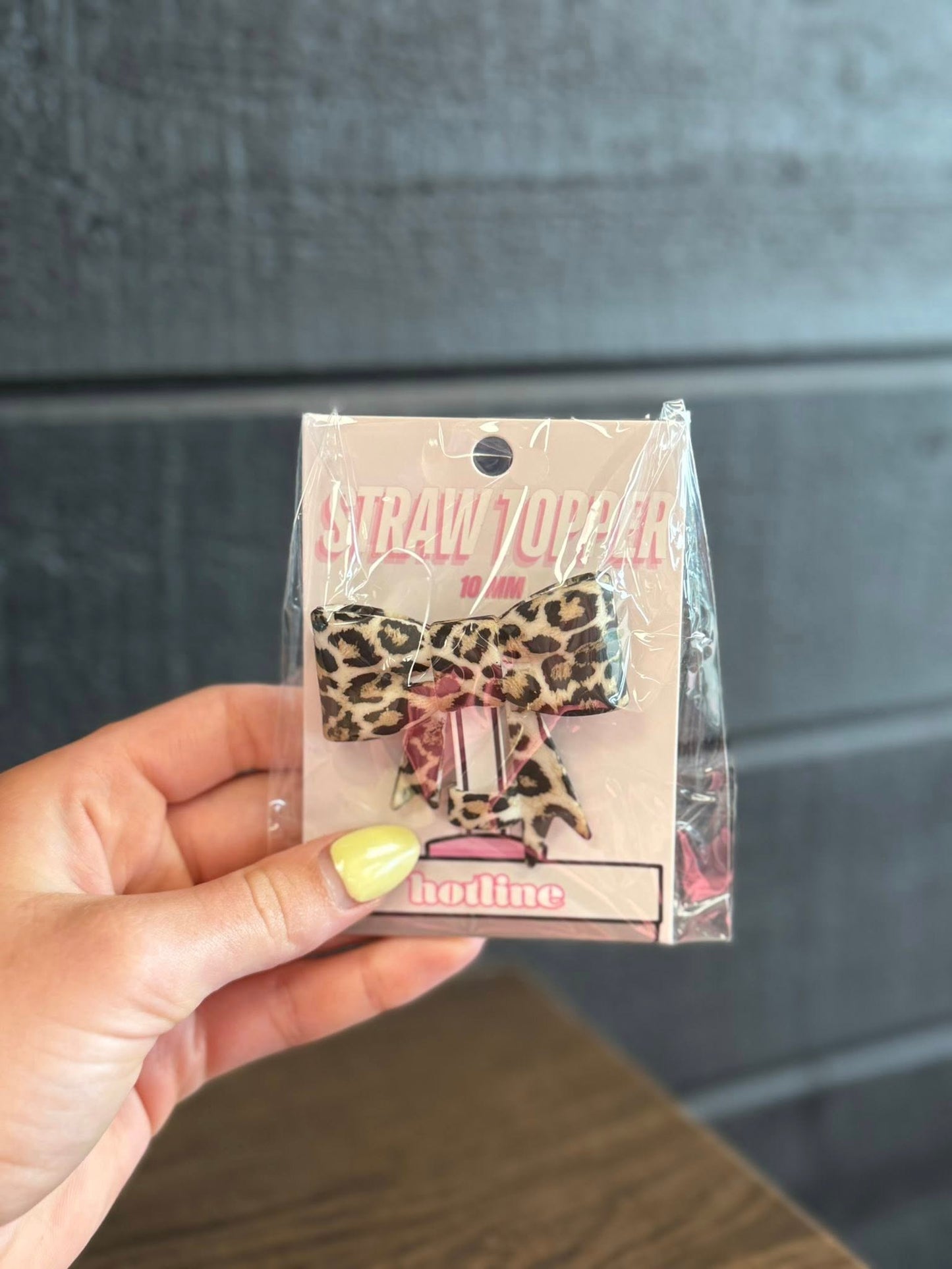 Bow Straw Topper