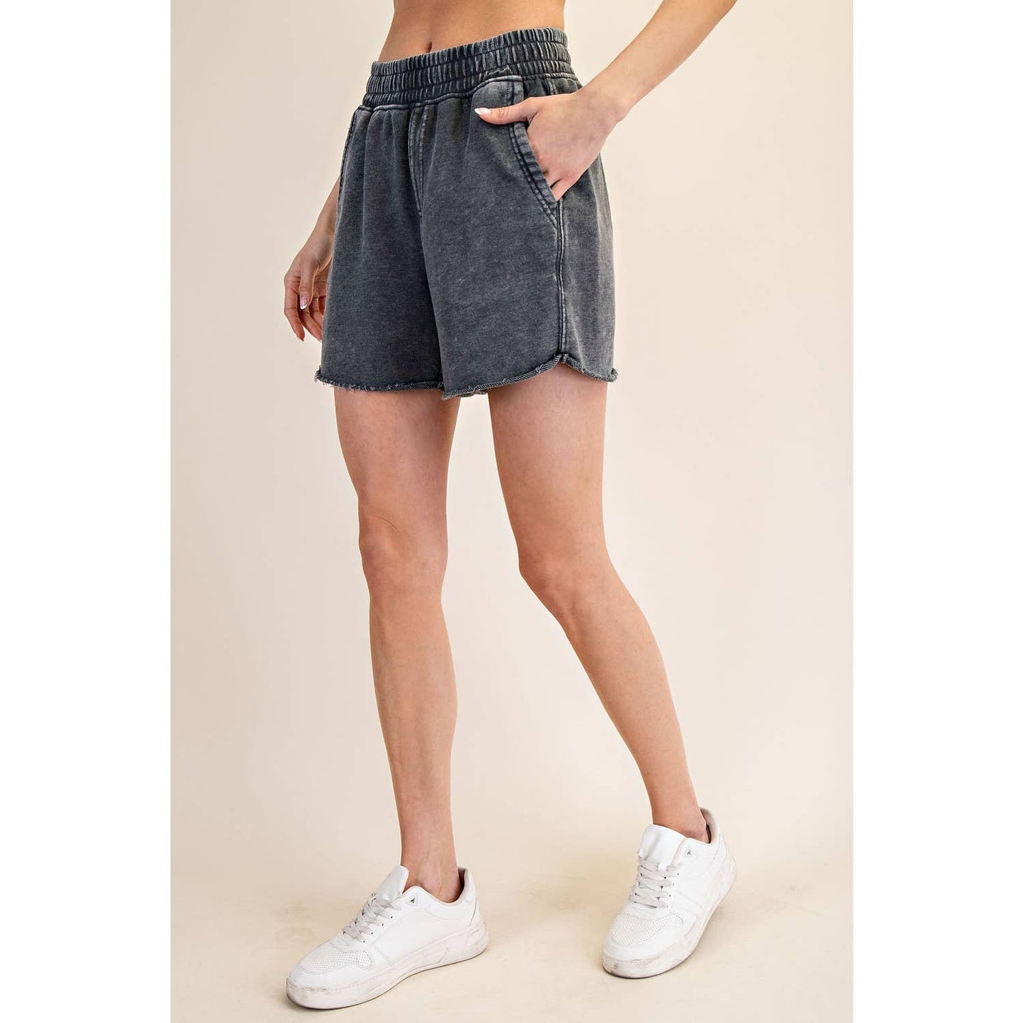 MINERAL WASHED TERRY SHORT