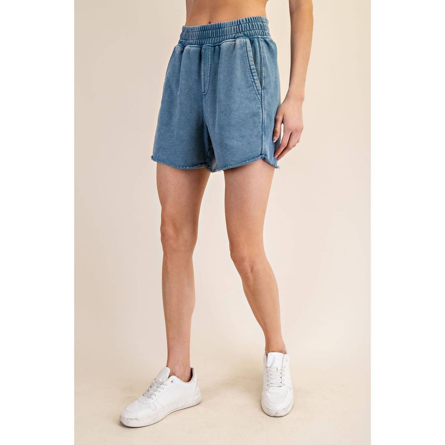 MINERAL WASHED TERRY SHORT