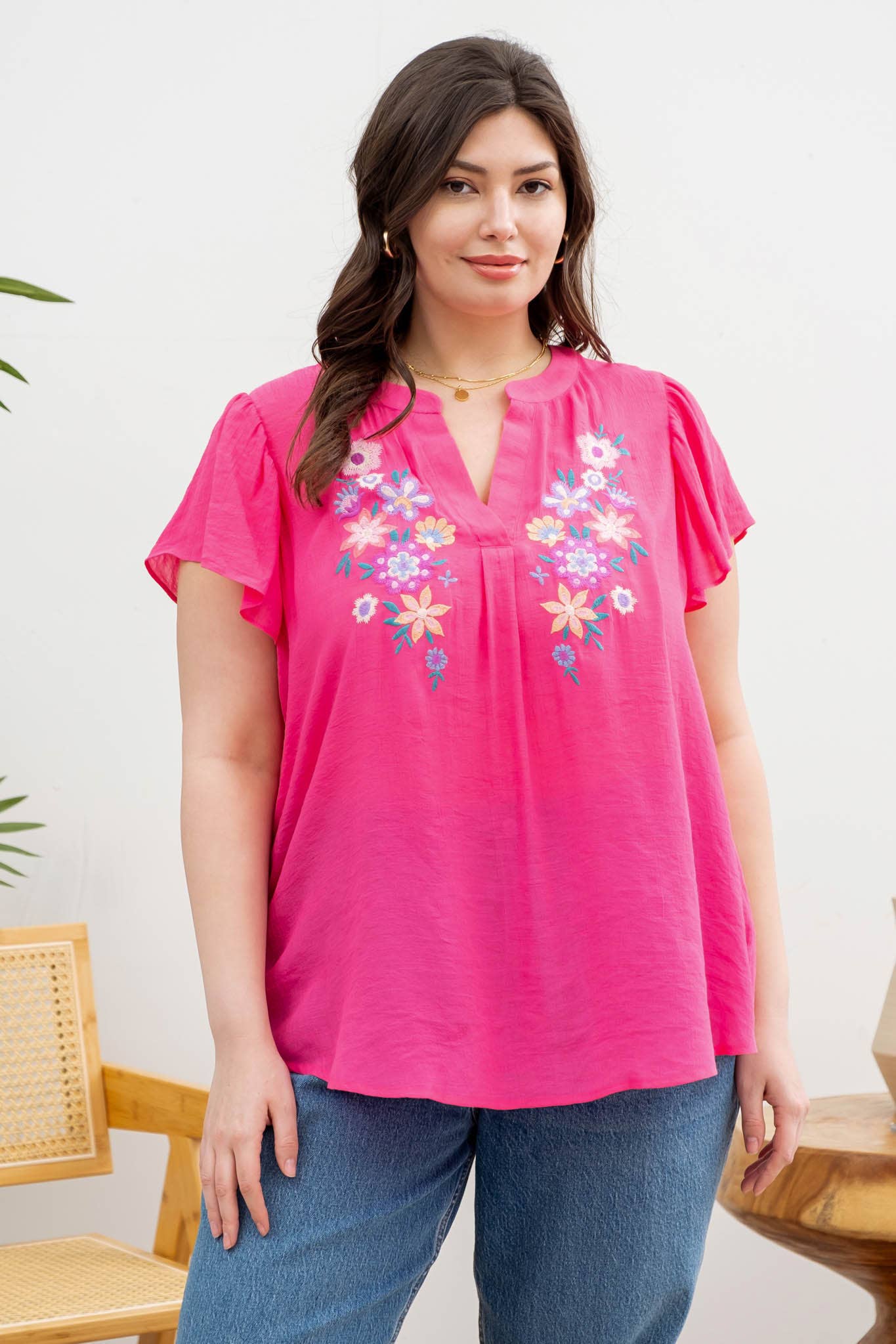 BELLA PLUS FLORAL EMBROIDERY SPLIT NECK BLOUSE