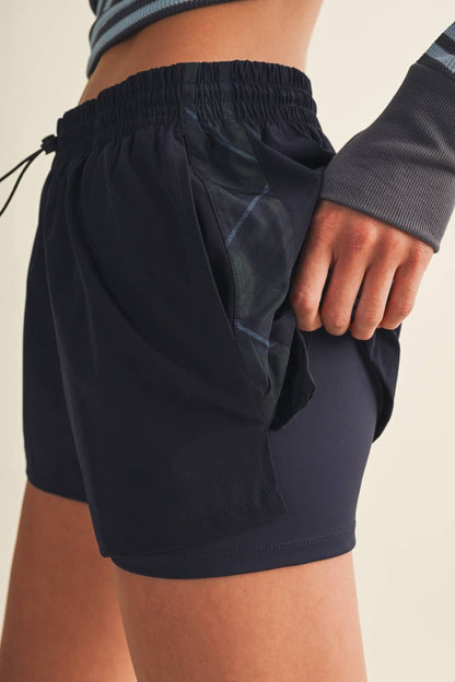 Plaid Side Contrast Block Nylon Shorts