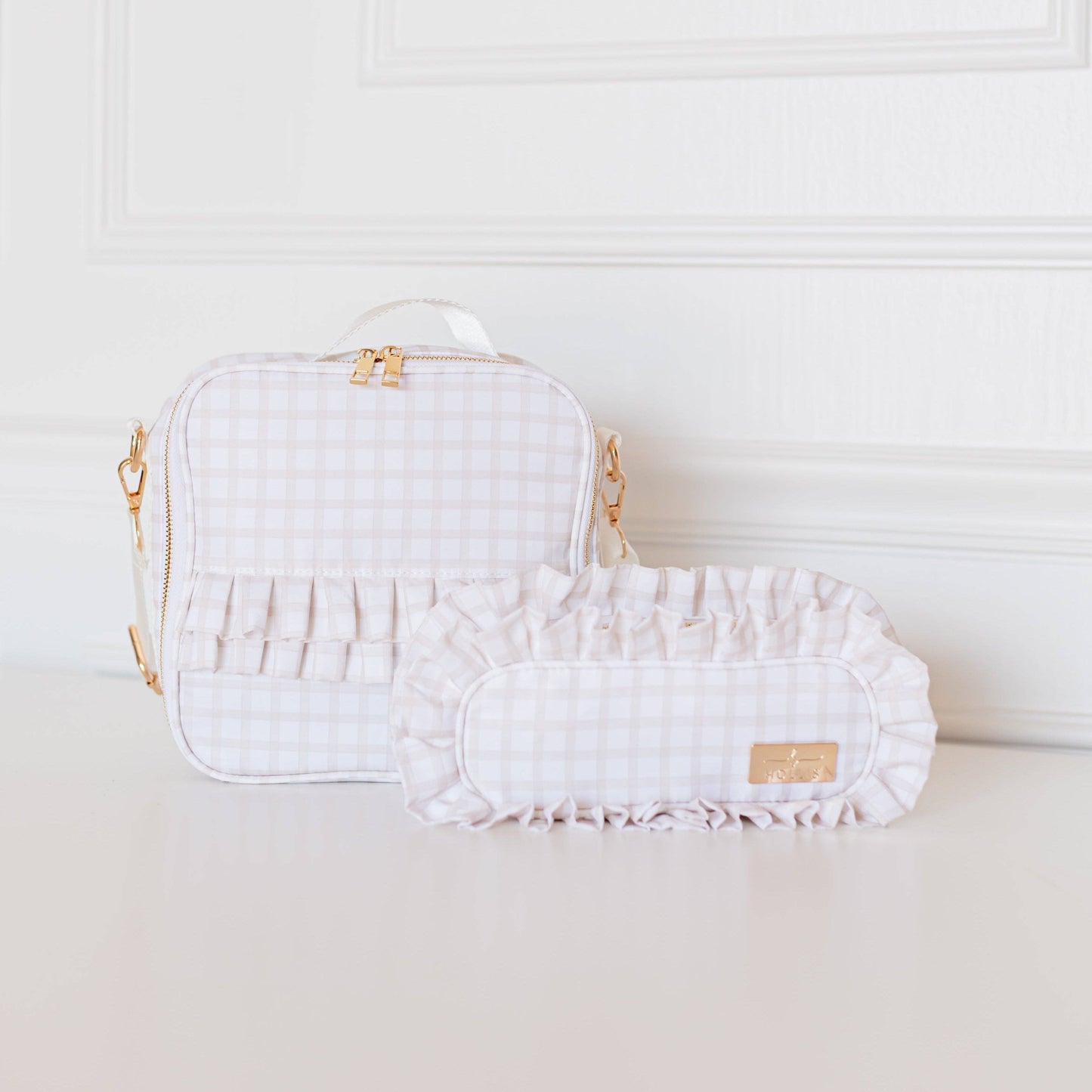 Nude Plaid Ruffled Nylon Lunchbox