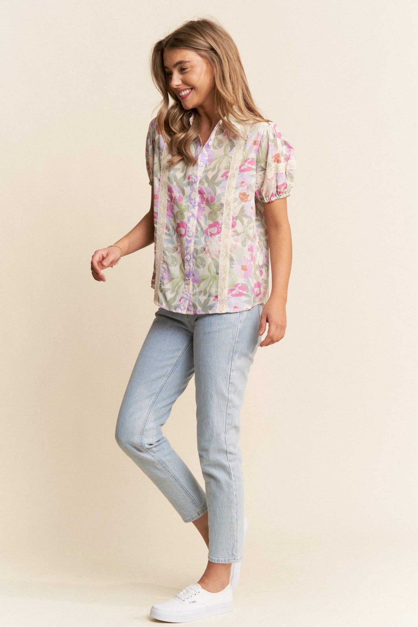 Tosha Floral Print Button Up Puff Short Sleeve Blouse
