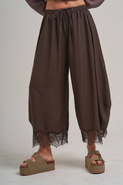 CECE FLOWY WIDE BALLOON LEG PANTS
