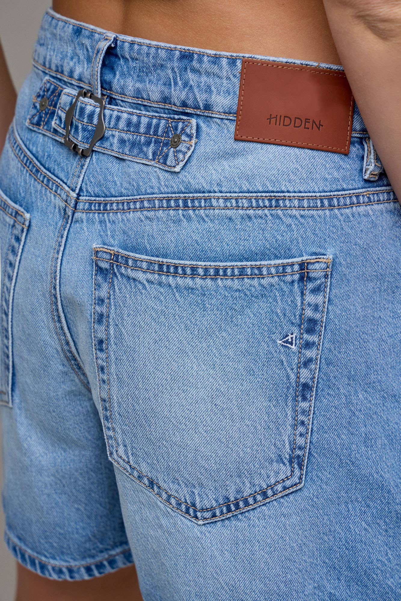Sammie Barrel Shorts