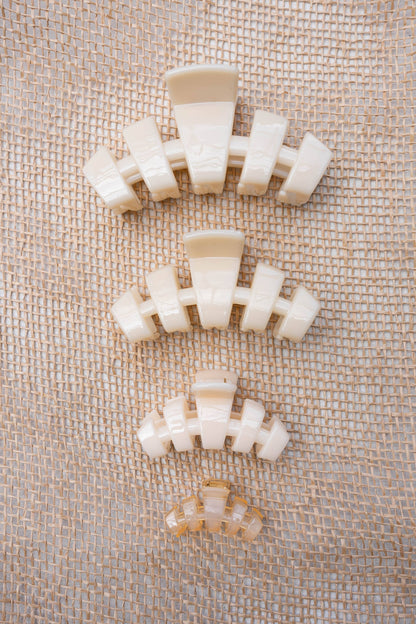 Classic Hair Clip | Tiny | Almond Beige
