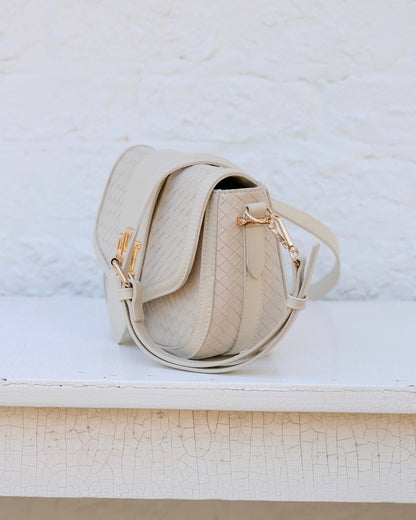 Griffin Crossbody Bag Woven Almond 🥚