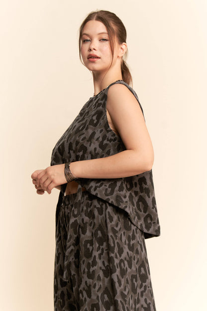 TATUM LEOPARD PRINTED SOFT KNIT CINCH TIE TOP PANTS SET