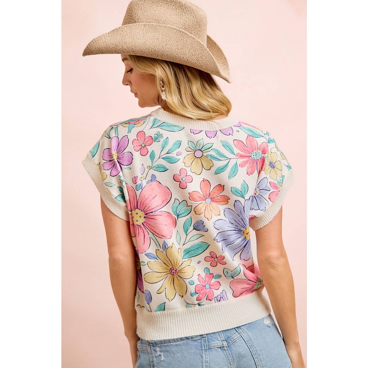 FLOWER ARTWORK PRINTED COZY KNIT TOP
