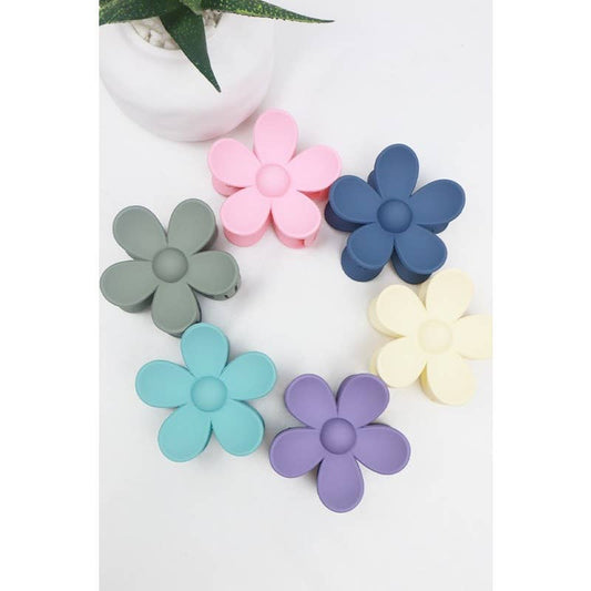 Daisy Matte Hair Claw